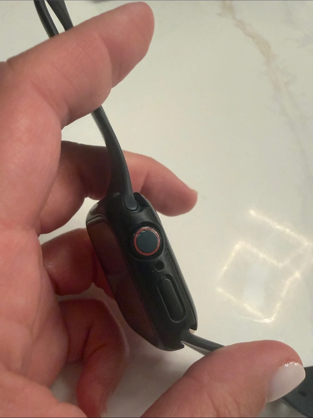 Apple Watch SE 2nd generation w/ cellular Black Silicone Band + waterproof case